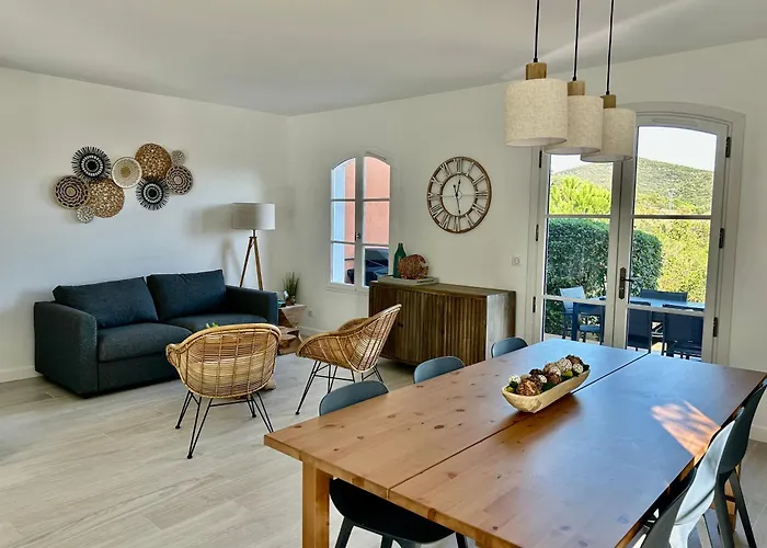 Les Restanques 30 Chenes Ferienhaus