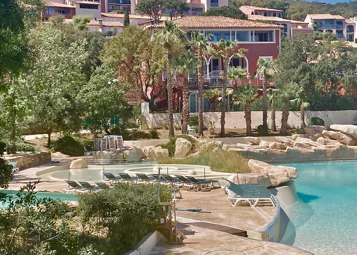 Les Restanques 30 Chenes *